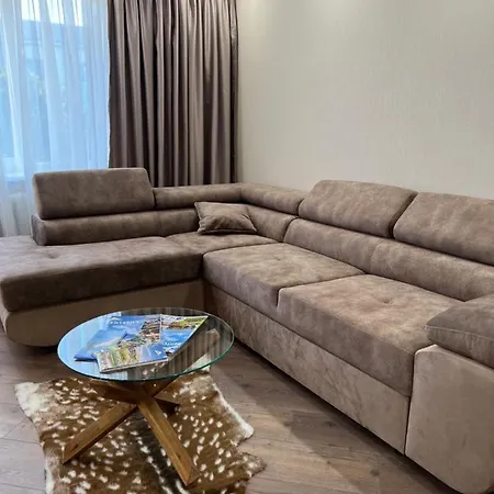 Stradinya Apartment Ventspils Extérieur photo
