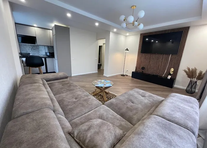 Stradinya Apartment