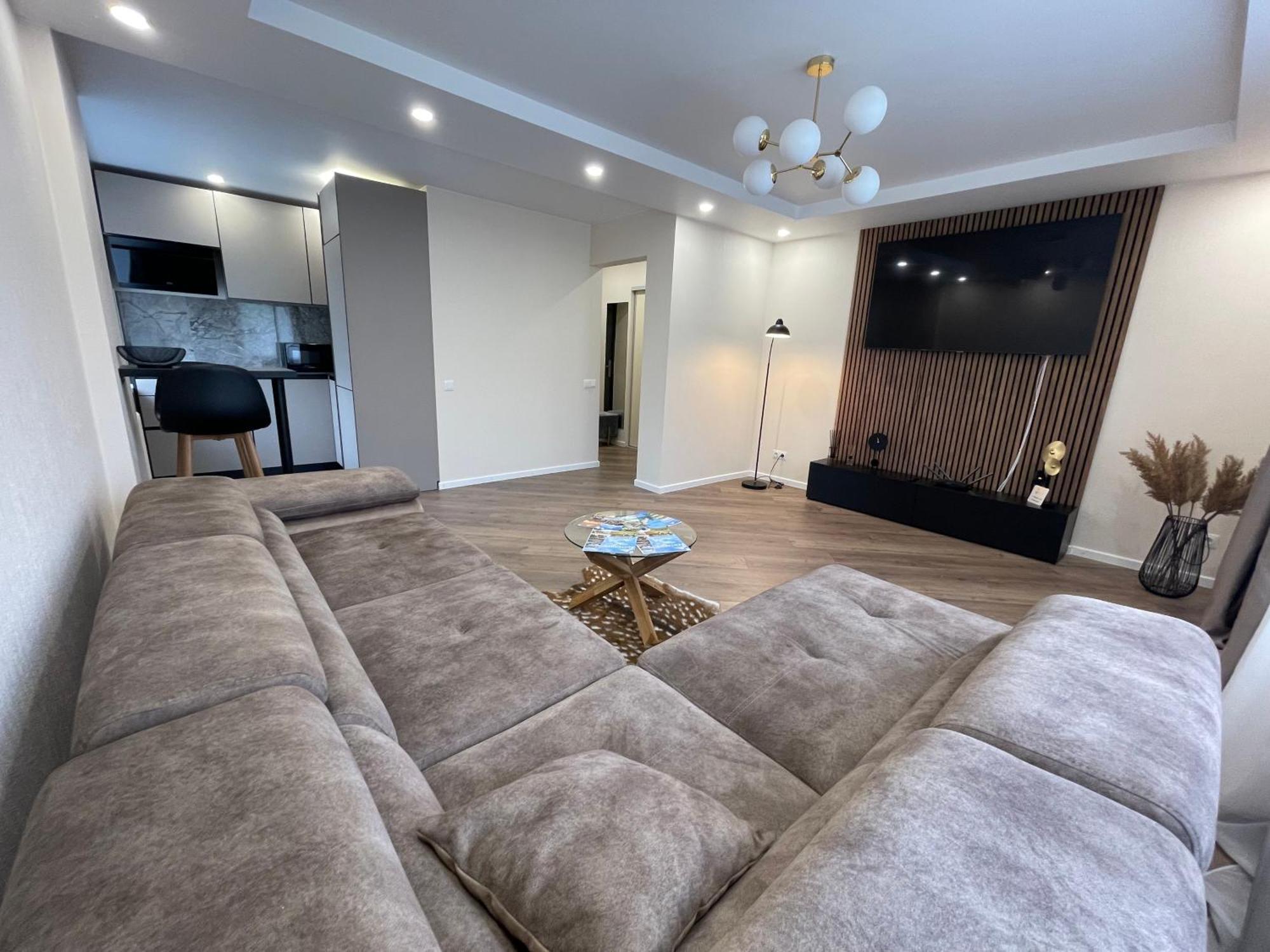 Stradinya Appartement